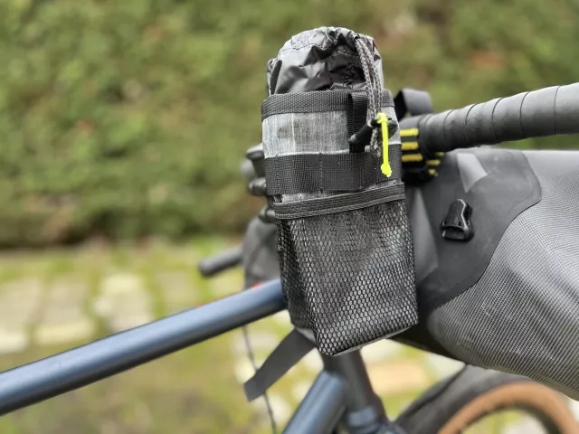 Food pouch bikepacking