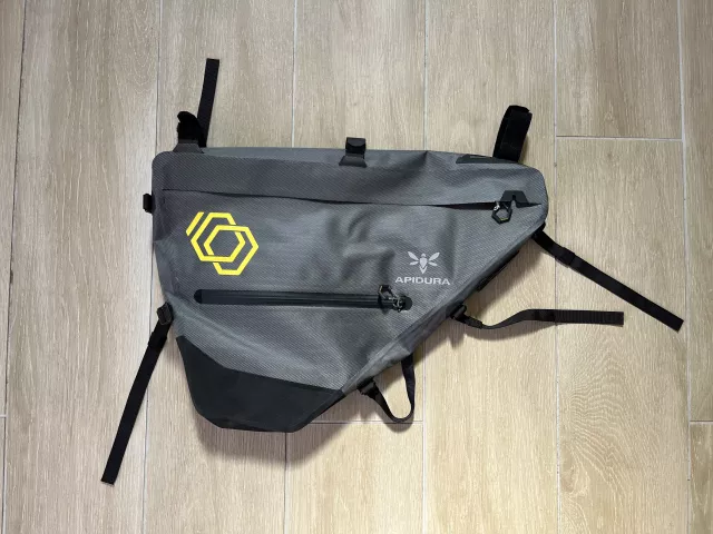 APIDURA EXPEDITION FULL FRAME PACK droite