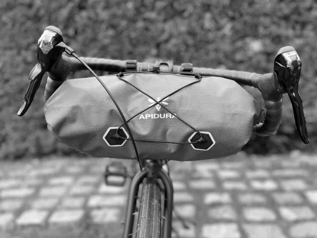 APIDURA EXPEDITION HANDLEBAR 14L sacoche de cintre